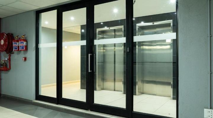 La Belle Luxury Suite Windhoek City Centre