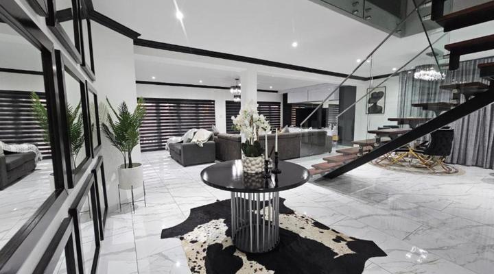 Gillino Vaal River Luxury Retreat