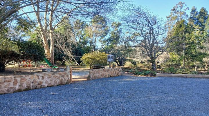 Thatchings Guest House and Conference Venue