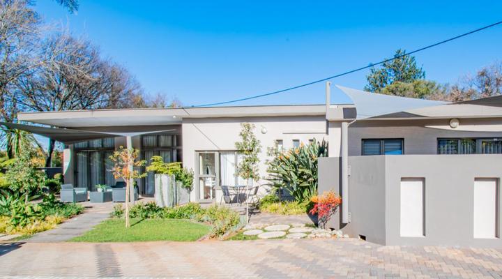 Glen Maine Guest House & Self Catering