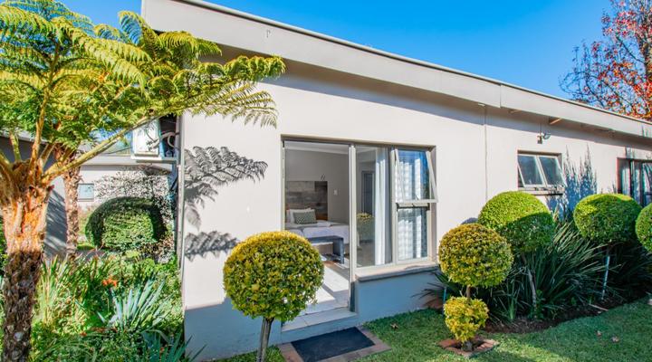 Glen Maine Guest House & Self Catering