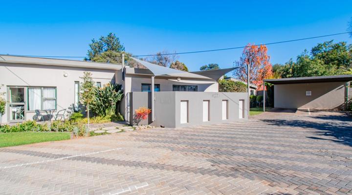 Glen Maine Guest House & Self Catering