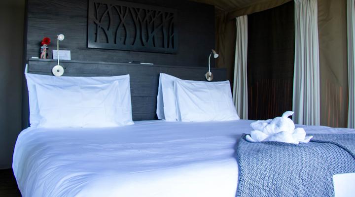 Ndhula Luxury Tented Lodge