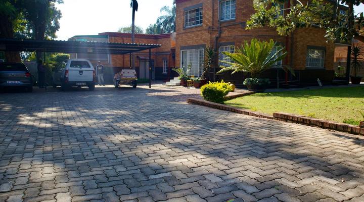 Cozy Haven in the Capital City