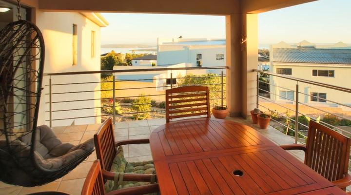 Sa-Ais, Langebaan, 6-sleeper