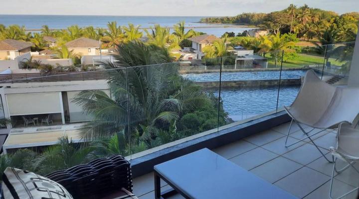 Ocean and Golf Apartment, Azuri Sea view & Sunrise