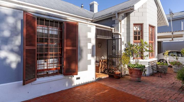 The Victorian Annexe