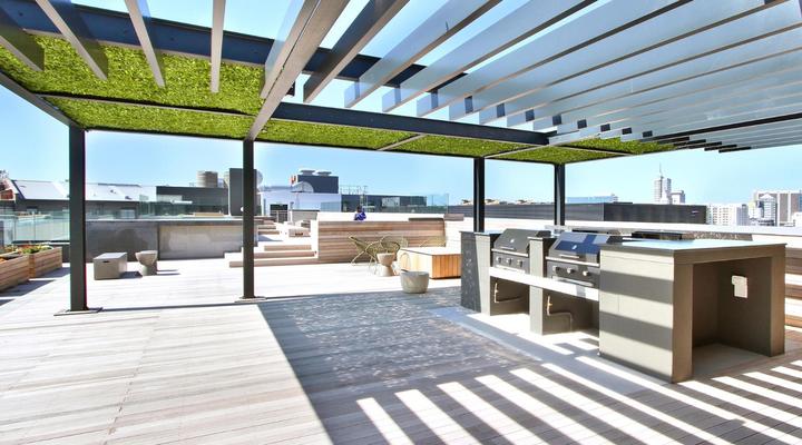 16 on Bree Apartments