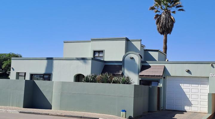 Sleeping Flamingo Guest House