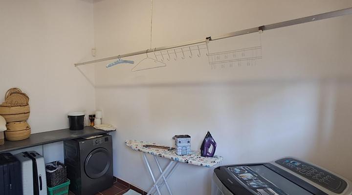 Sleeping Flamingo Guest House