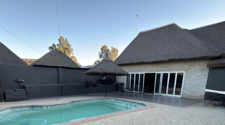 WhyNot Restaurant & Guest Lodge