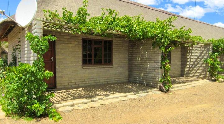 WhyNot Restaurant & Guest Lodge