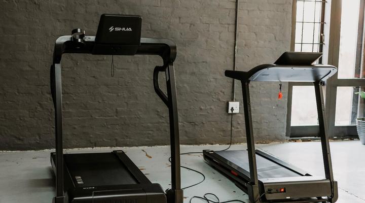 Lighthouse Guesthouse & Cafe