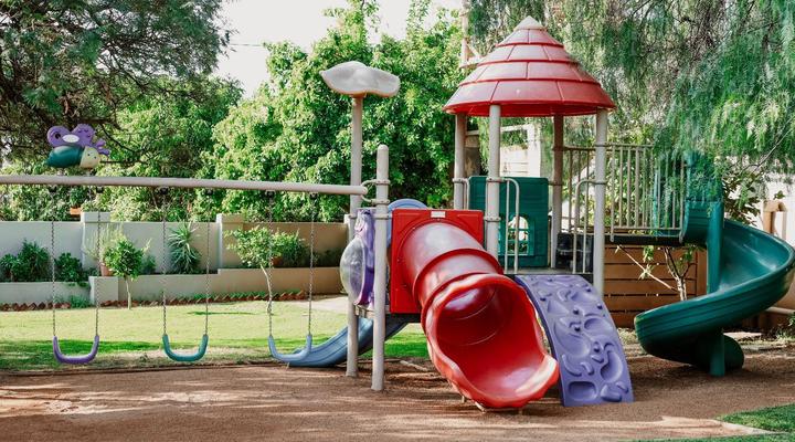 Lighthouse Guesthouse & Cafe