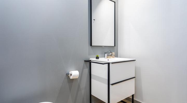 One Thibault 1828 by CTHA