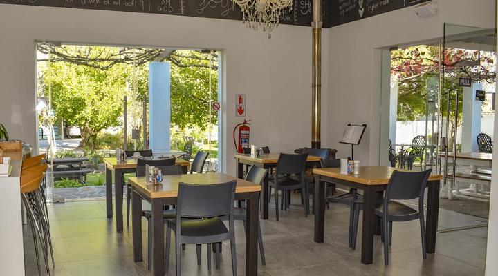 Cape Karoo Guesthouse