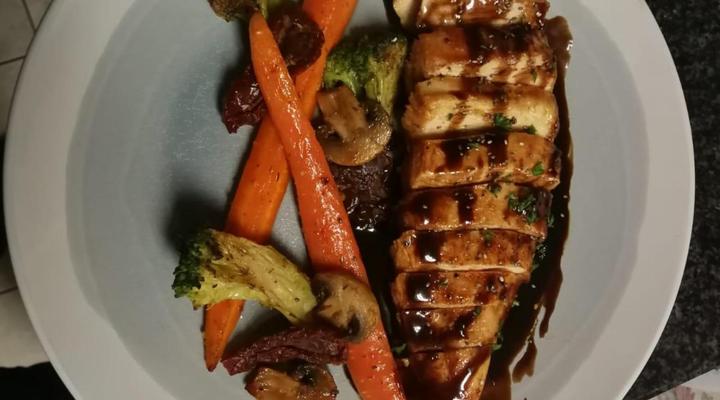 Royal Highness Lux Guesthouse