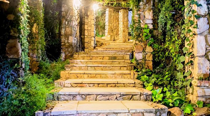 La Montagne Guest Lodge