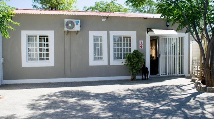 Bateleur Self Catering