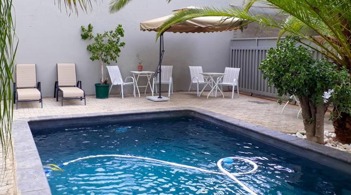 Bateleur Self Catering