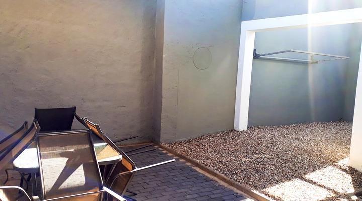 Bateleur Self Catering