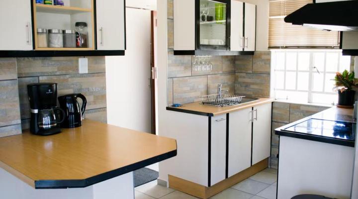 Bateleur Self Catering