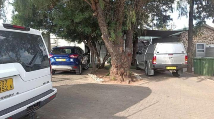 Bateleur Self Catering