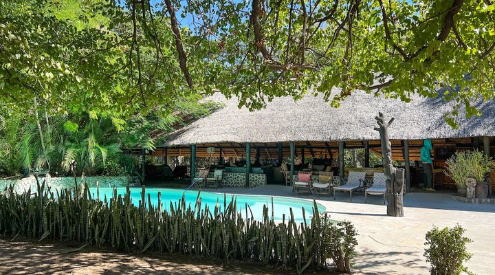 Gweta Lodge