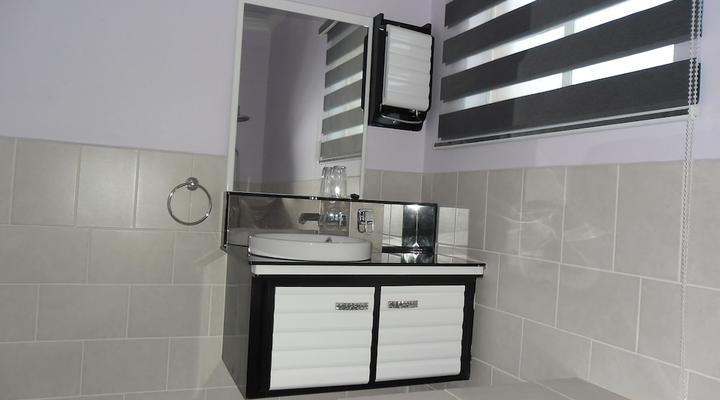 Gill Sleepover Hotel