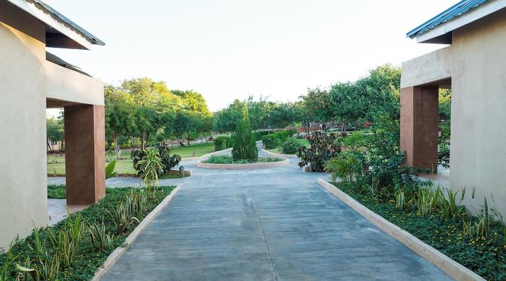 The Nkhosi Livingstone Lodge and Spa