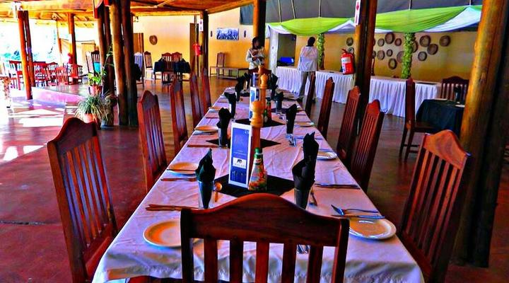 Unlimited Luxury Lodge in Kasane