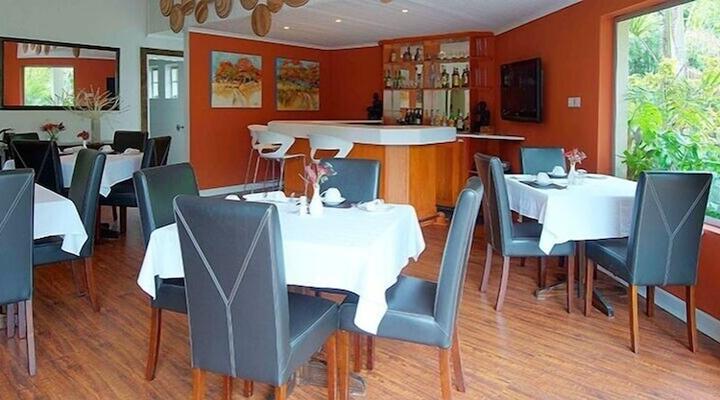 Woodlands Guest Lodge