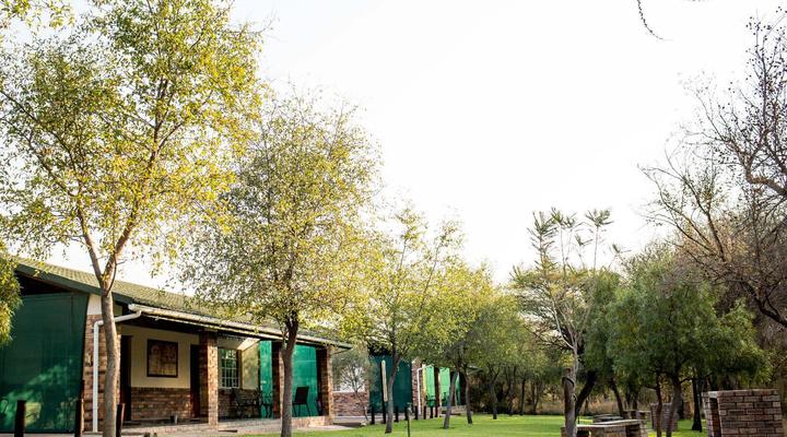 Woodlands Stop Over and Lodge