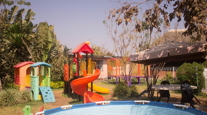 Leget Lodges & Gardens