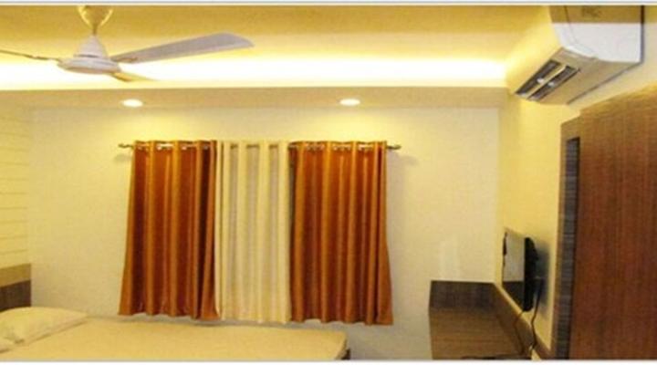 Airport Hotel Mayank Residency