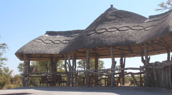 Dzibanana Lodge & Camping
