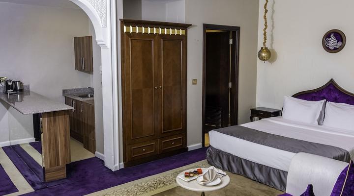 Saraya Corniche Hotel