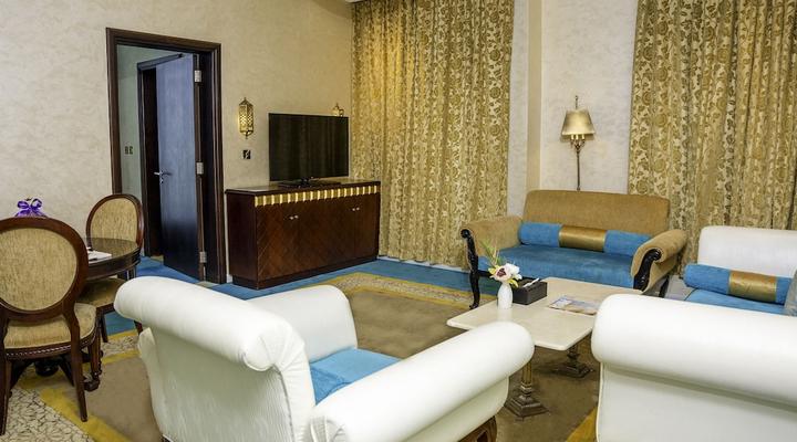 Saraya Corniche Hotel