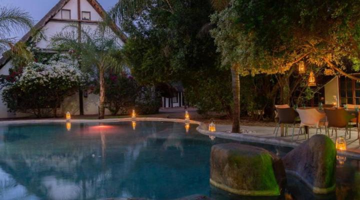 Out Of Africa Town Lodge