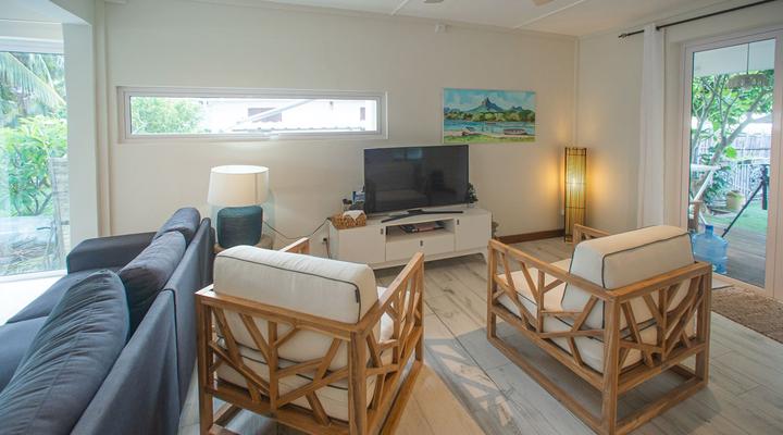 Sea Front Beach House with Rental Car Included