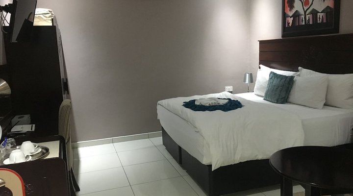 Lalla Villa Guest Lodge