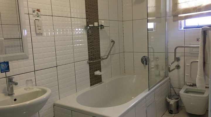 Lalla Villa Guest Lodge