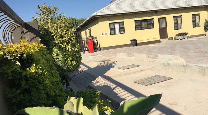 Lalla Villa Guest Lodge