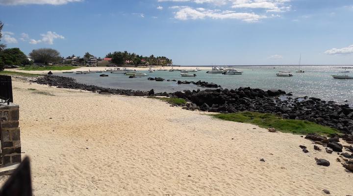 Villasun Beachfront Villa