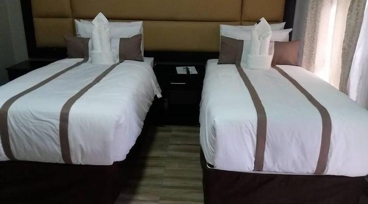 Makgovango Luxury Inn