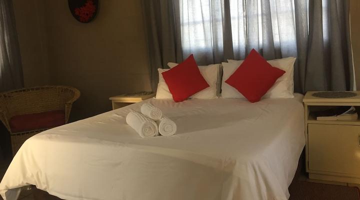 Ditlhapi Guest House