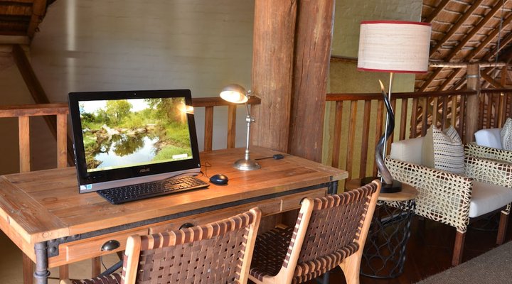 Victoria Falls Safari Lodge