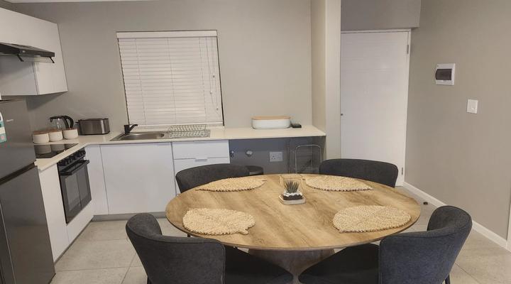 Millennial Arch @ 9 (4 Sleeper)