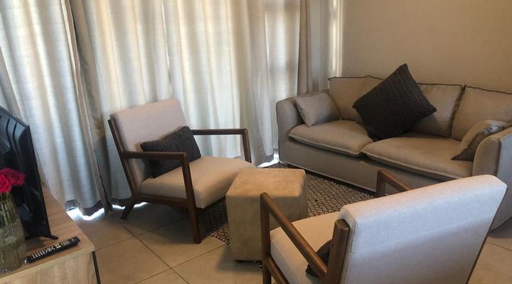 Millennial Arch @ 27 (4 Sleeper)