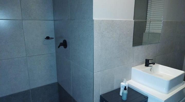 Millennial Arch @ 38 (2 Sleeper)